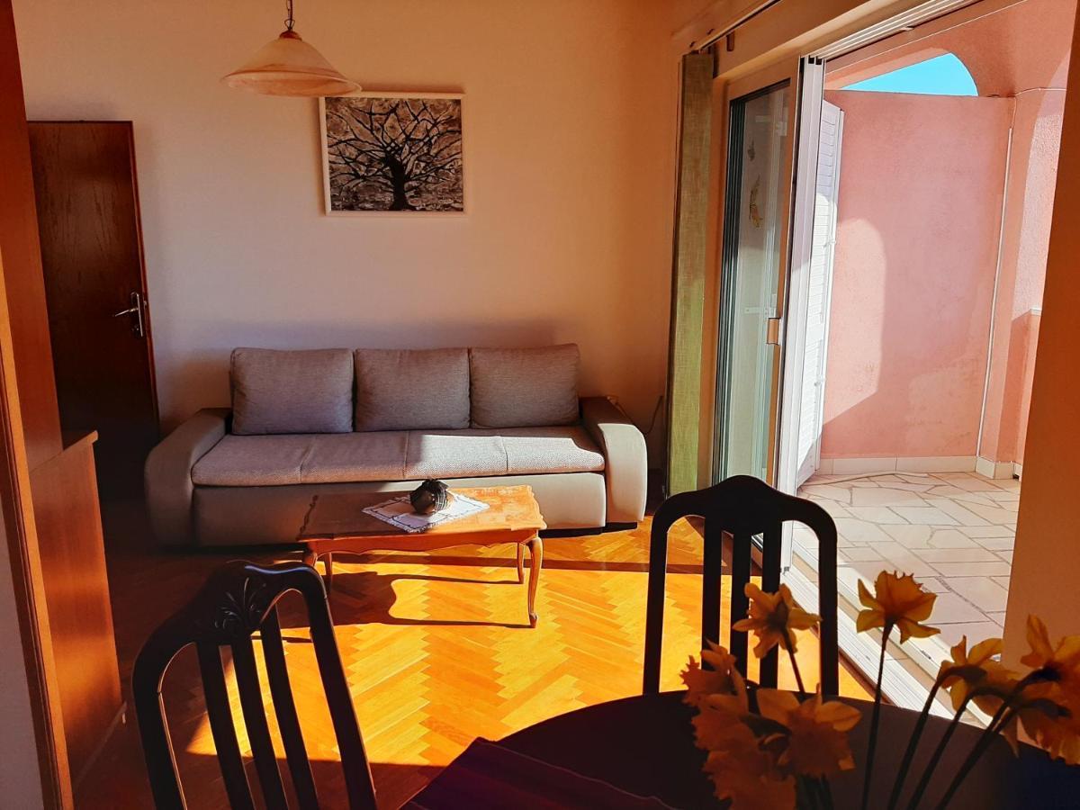 Apartments Ljulj Трогир Экстерьер фото